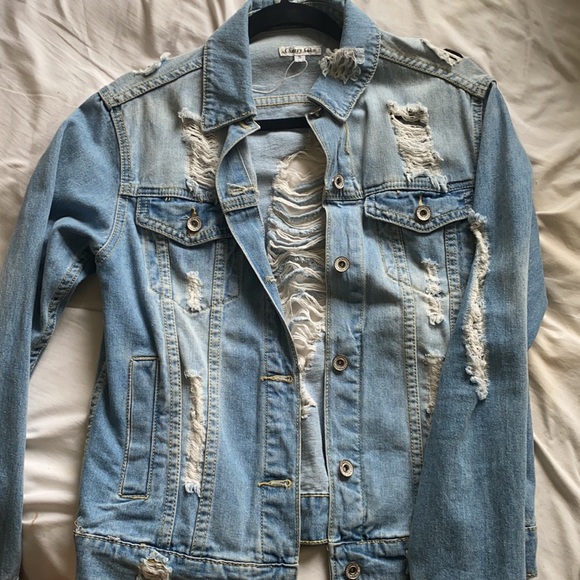 New Ripped Jean Jacket!! - Picture 4 of 4